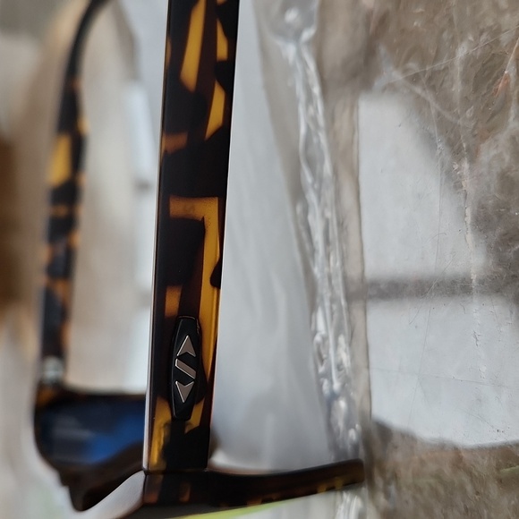 Icon Tempo Tortious Shell Sunglasses with Orange/Red Lenses, New, Never Used - Picture 3 of 5